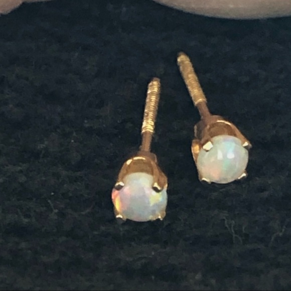 14KT GOLD & GENUINE ROUND OPAL YOUTH GIRLS  EARRINGS - Picture 7 of 15